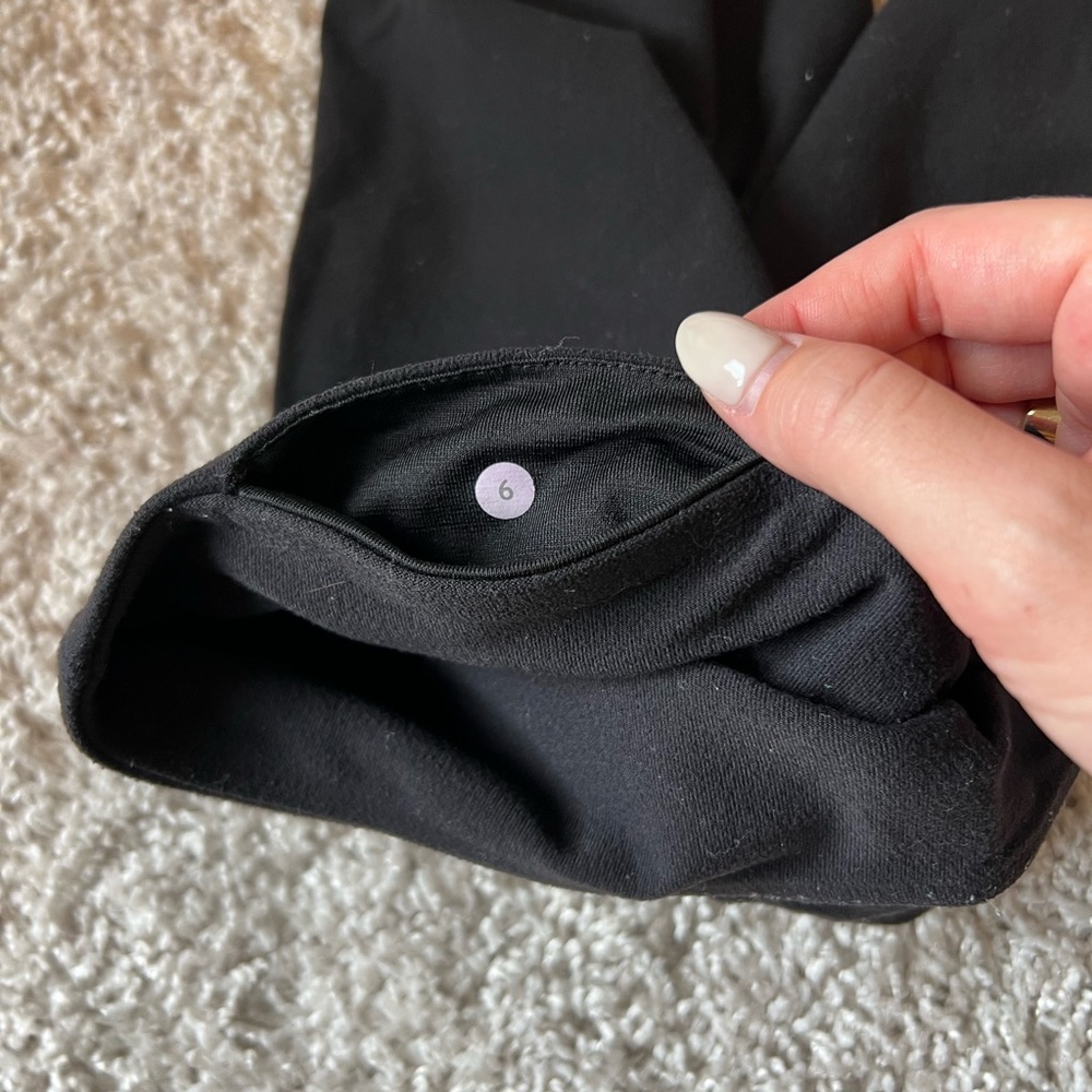 Lululemon Black Capris - image 4